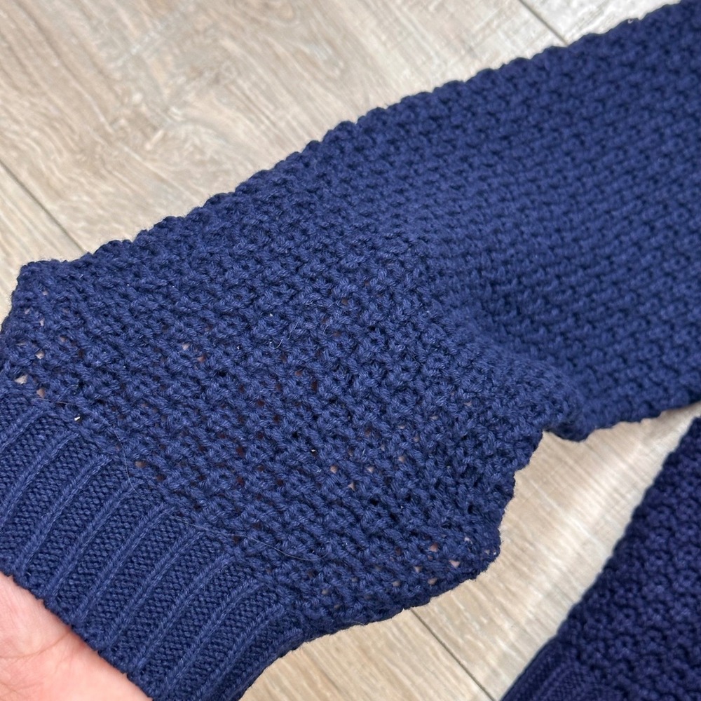 NEW Gap Navy Blue Textured Reverse Stockinette Knit Sweater Long Sleeve Small - Picture 9 of 10